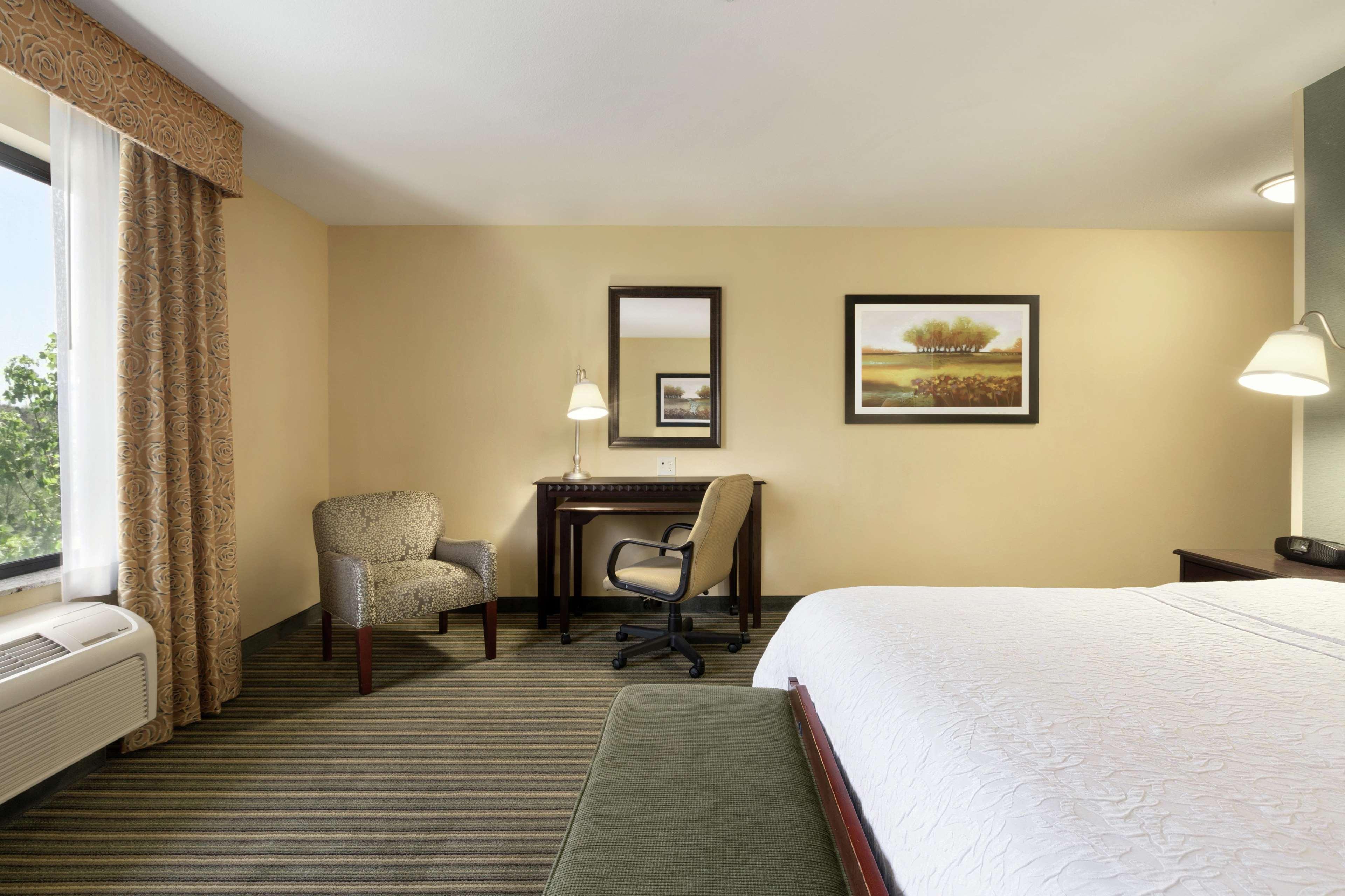 Hampton Inn & Suites Thousand Oaks Dış mekan fotoğraf