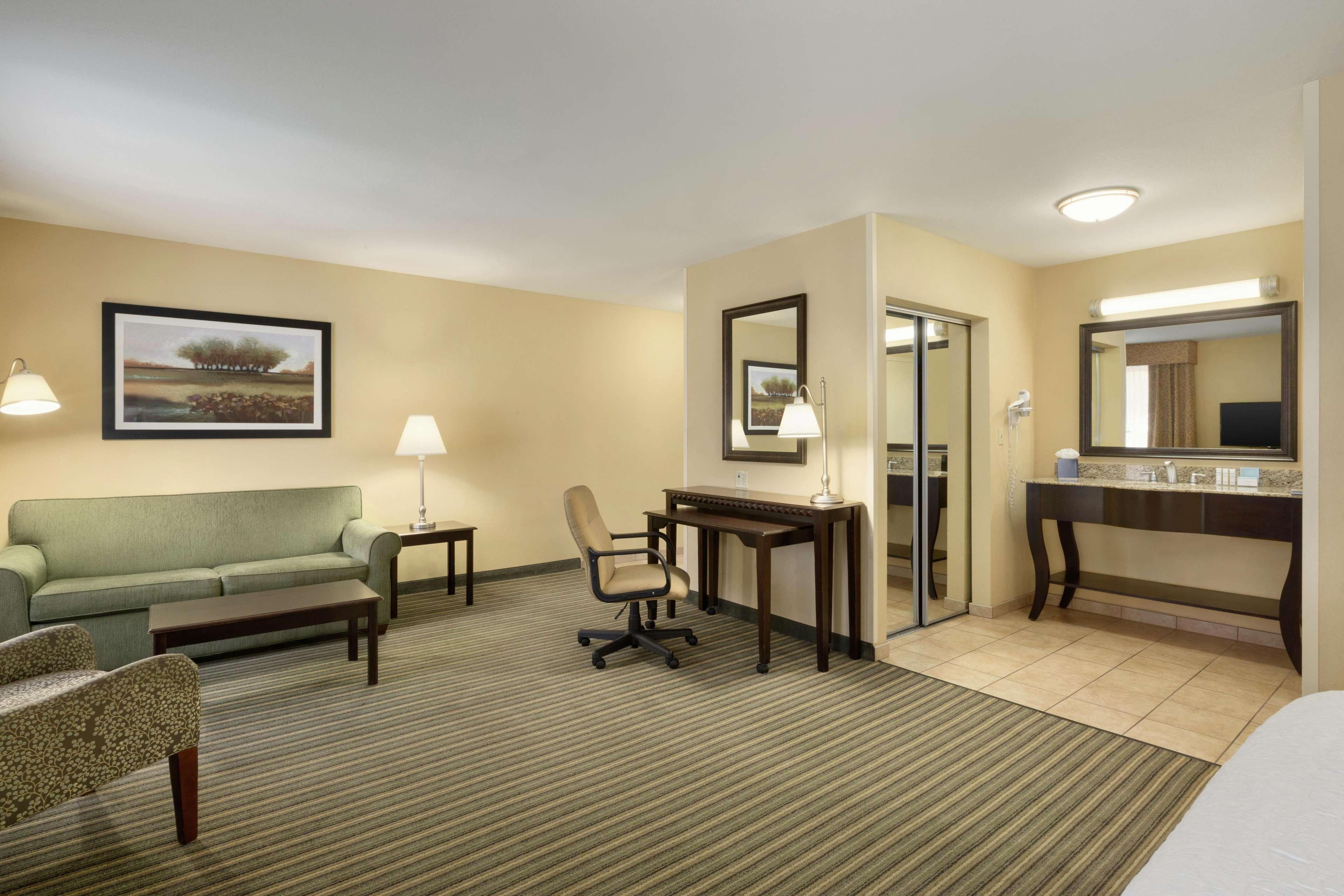 Hampton Inn & Suites Thousand Oaks Dış mekan fotoğraf