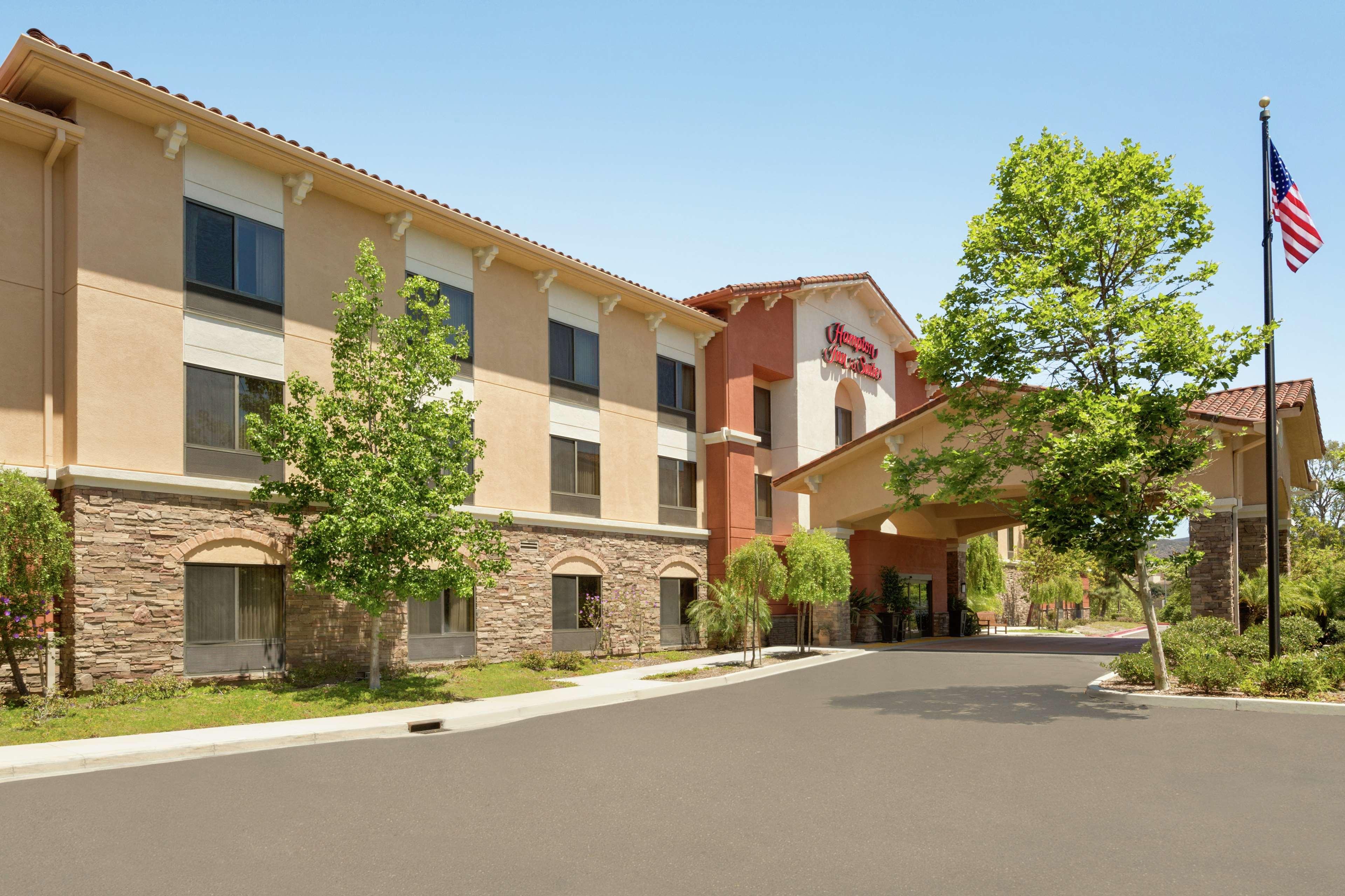 Hampton Inn & Suites Thousand Oaks Dış mekan fotoğraf